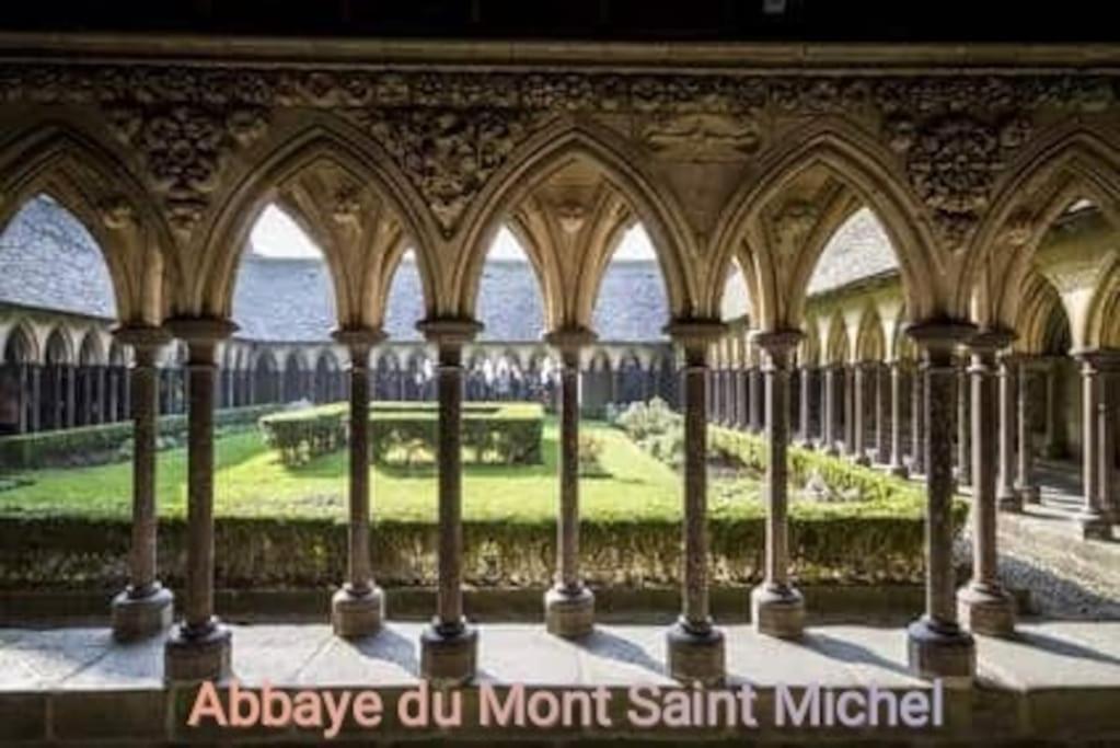 Maison Proche Du Mont Saint Michel 蓬托尔松 外观 照片